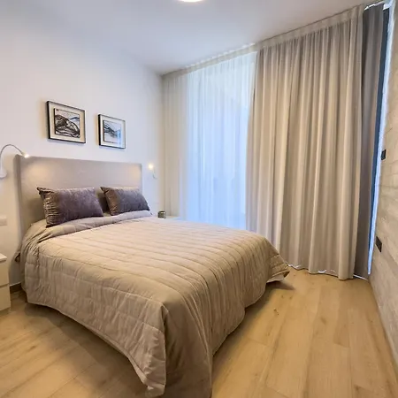 Appartement Malberry Park 301 - Modern 2 Bedroom With Pool, Gym, Jaccuzi