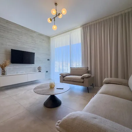 Malberry Park 301 - Modern 2 Bedroom With Pool, Gym, Jaccuzi Διαμέρισμα *